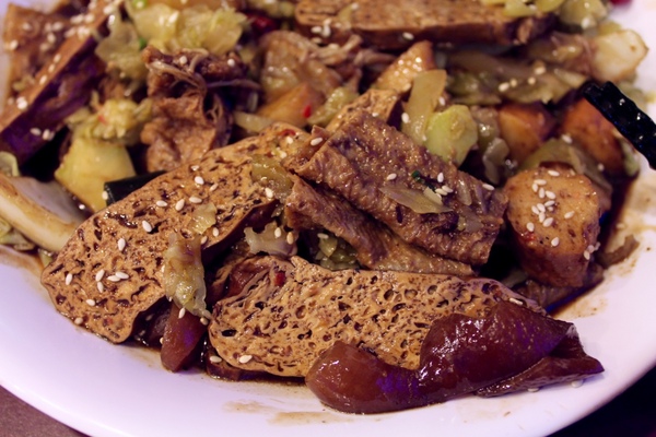 肉皮張滷味(台南忠義店)：[台南]宵夜好夥伴 嘉義老店魯味 代代相傳的好味道 肉皮張魯味