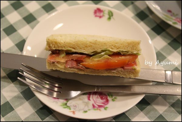 Daisy's Tearoom：[食記]Daisy's Tearoom英國正統下午茶~