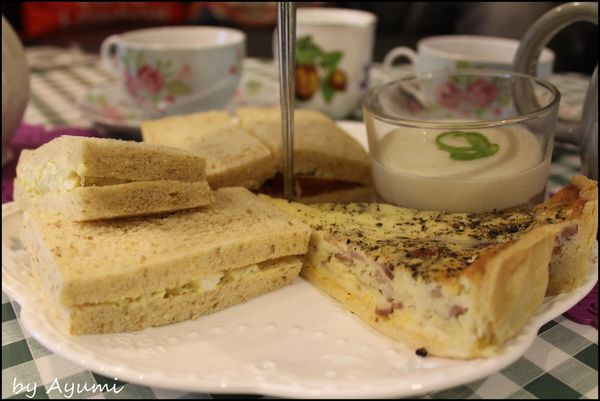 Daisy's Tearoom：[食記]Daisy's Tearoom英國正統下午茶~