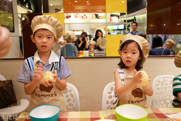 IMG_0050.jpg IMG_0050.jpg