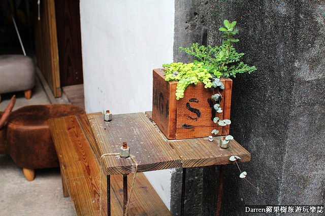 『桃園中壢下午茶啡啡店』大觀X小弄★中原隱藏版每日手工限量甜點店/廢墟賣甜點適合拍美照IG打卡熱店