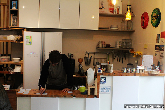 『桃園中壢下午茶啡啡店』大觀X小弄★中原隱藏版每日手工限量甜點店/廢墟賣甜點適合拍美照IG打卡熱店