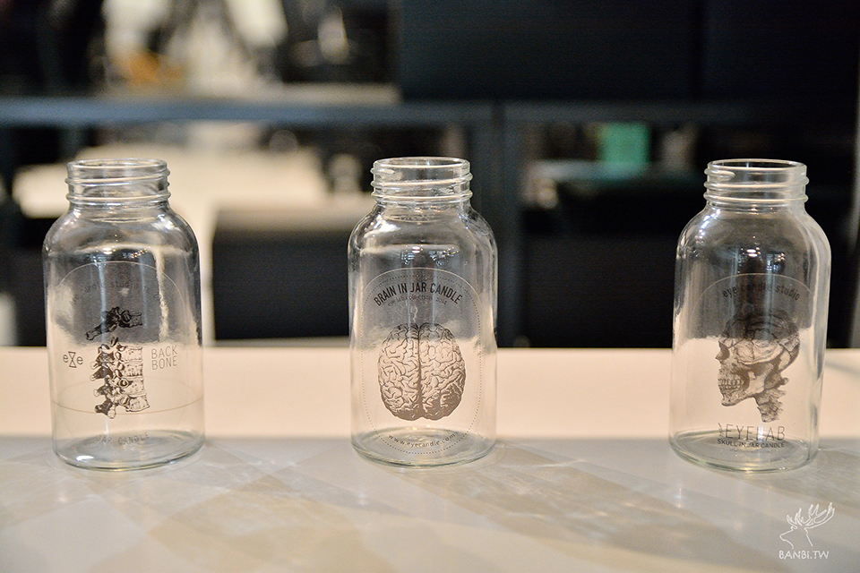 MILX 奶茶-眼球心臟圖案玻璃杯與鮮乳坊小農奶-台北捷運行天宮站 TAI_2297