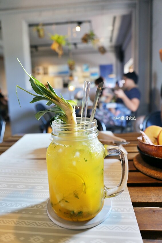 靠北過日子Quiet B. Days|新北金山景觀餐廳,擁抱中角灣無敵海景