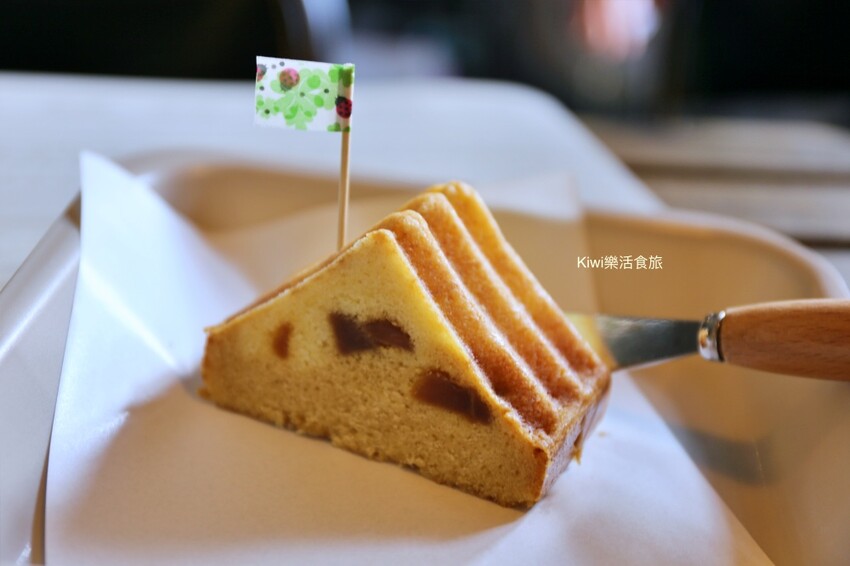 靠北過日子Quiet B. Days|新北金山景觀餐廳,擁抱中角灣無敵海景