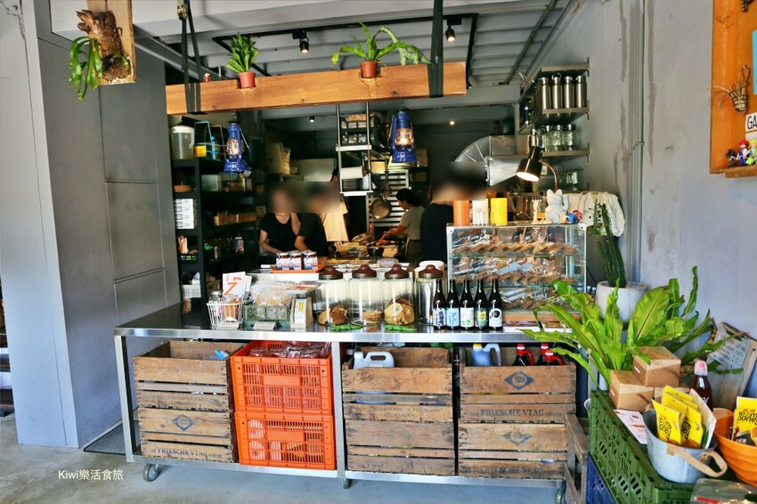 靠北過日子Quiet B. Days|新北金山景觀餐廳,擁抱中角灣無敵海景