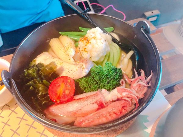 ✿Q.B DAY 靠北過日子✿北海岸充滿旅遊魂的藍色小屋! 來這不只享受美食 還有整片大海!!