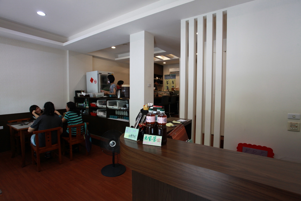 IMG_1704.JPG IMG_1704.JPG