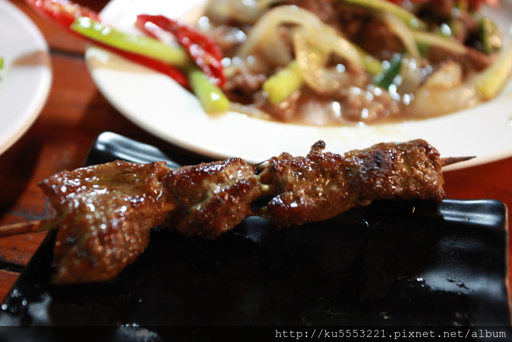 IMG_2056.JPG IMG_2056.JPG