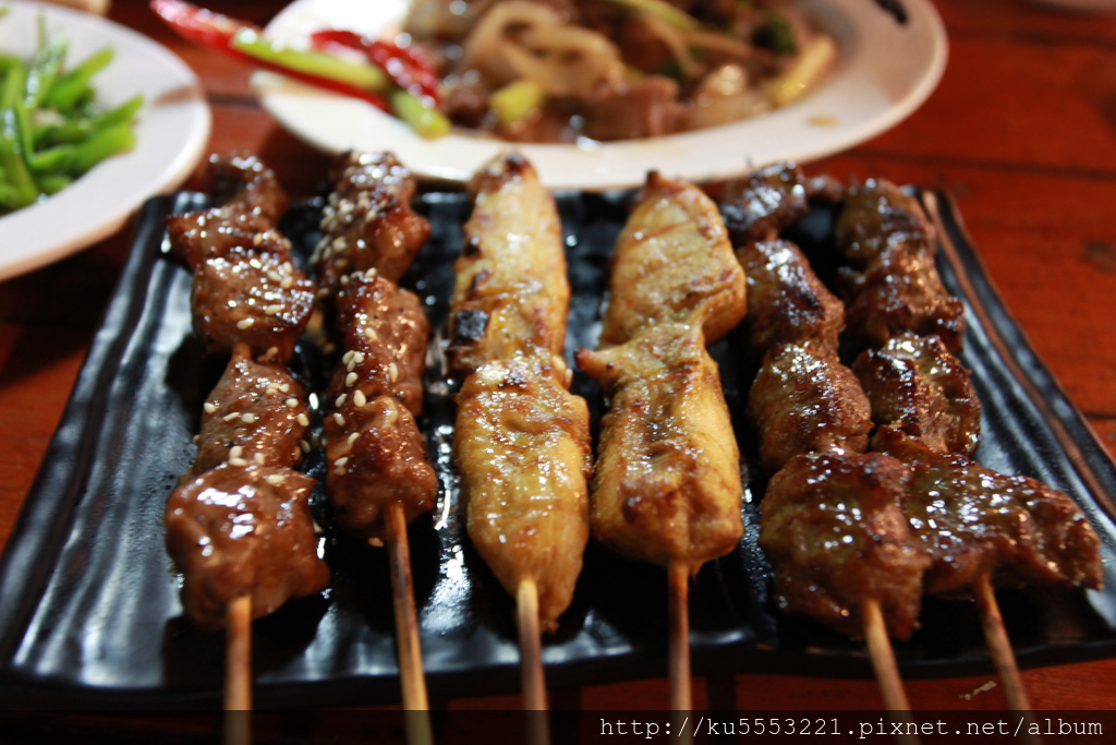 IMG_2051.JPG IMG_2051.JPG