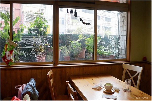 Wooly cafe11.jpg Wooly cafe11.jpg