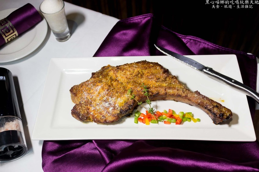 高雄苓雅︱覓奇頂級料理餐廳　香軟入味台塑牛排、厚脆多汁戰斧豬排；是浪漫高雅餐廳，亦是藝術文化展廊！