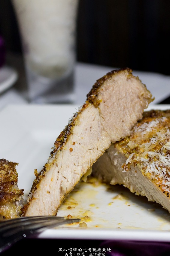 高雄苓雅︱覓奇頂級料理餐廳　香軟入味台塑牛排、厚脆多汁戰斧豬排；是浪漫高雅餐廳，亦是藝術文化展廊！