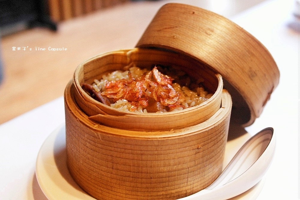 [高雄信義國小站]巷弄內的大份量戰斧豬排+嫩口台塑牛排~覓奇頂級料理Michelin House(苓雅區)!