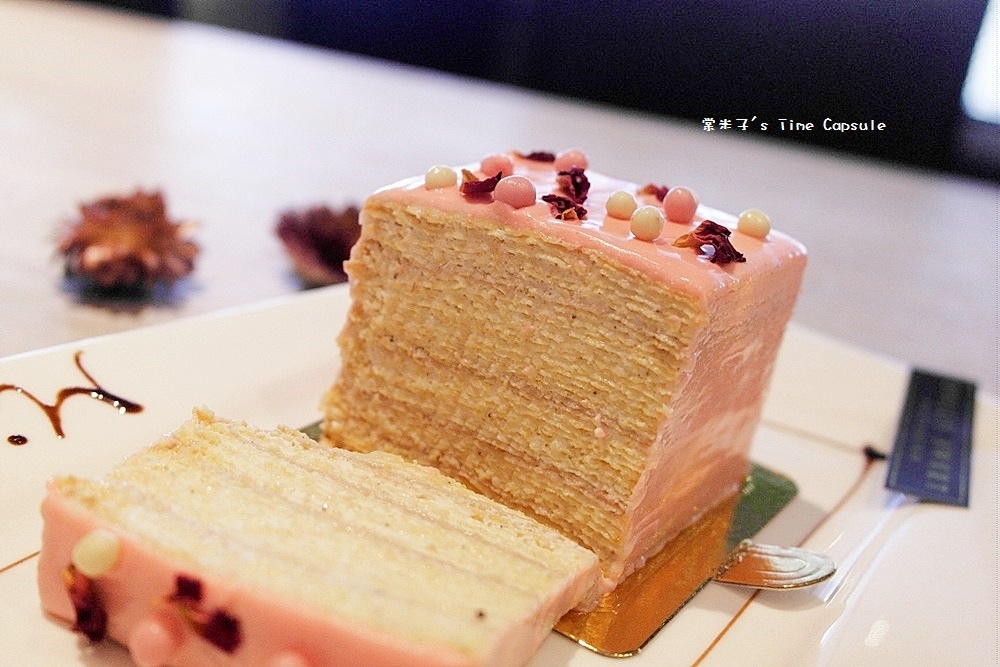 [高雄信義國小站]巷弄內的大份量戰斧豬排+嫩口台塑牛排~覓奇頂級料理Michelin House(苓雅區)!