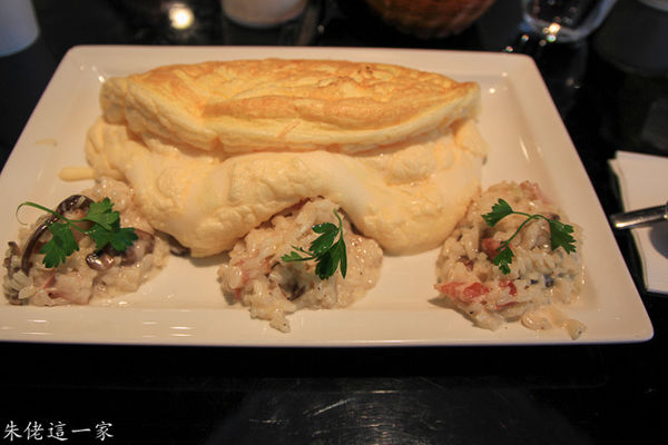 IMG_0203.jpg IMG_0203.jpg