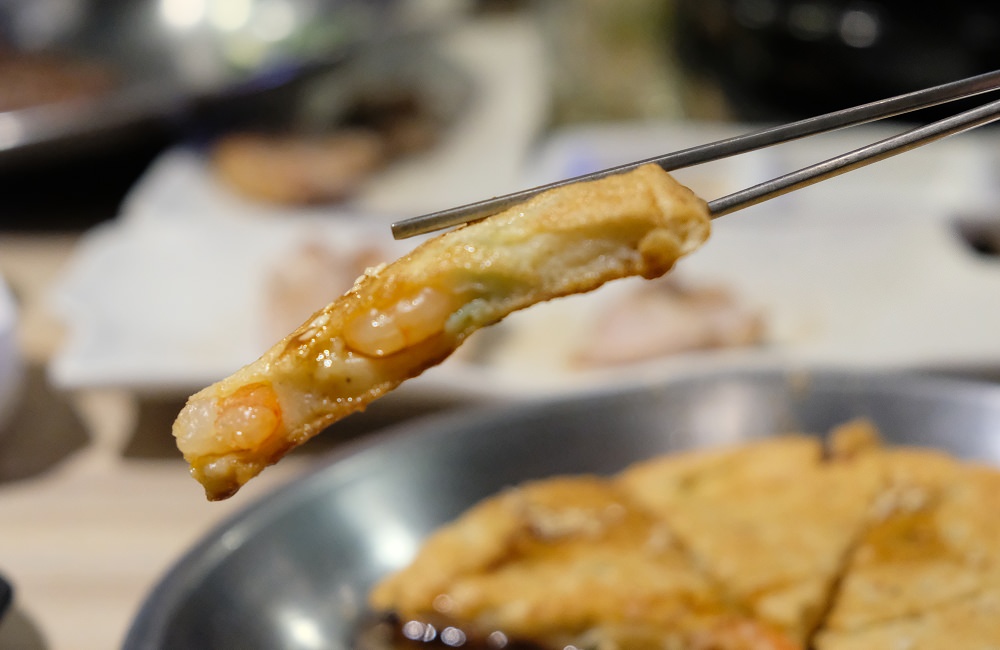 [台南]東區 大口吃肉配韓國燒酒 豬舞花韓國燒肉專賣店 歐巴烤肉給你吃~