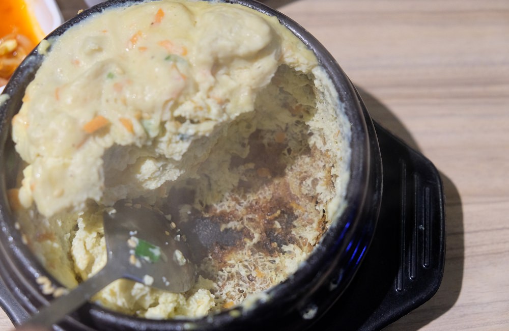 [台南]東區 大口吃肉配韓國燒酒 豬舞花韓國燒肉專賣店 歐巴烤肉給你吃~