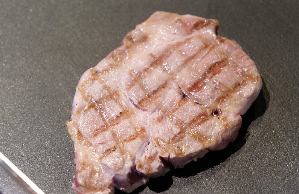 [台南]東區 大口吃肉配韓國燒酒 豬舞花韓國燒肉專賣店 歐巴烤肉給你吃~