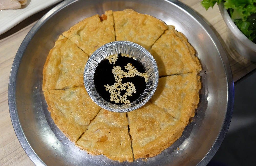 [台南]東區 大口吃肉配韓國燒酒 豬舞花韓國燒肉專賣店 歐巴烤肉給你吃~