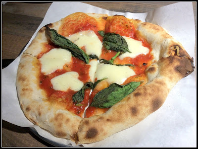 內湖美食『Pizza CreAfe客意比薩』選擇自己的獨一無二