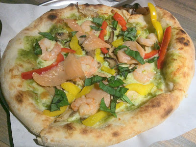 內湖美食『Pizza CreAfe客意比薩』選擇自己的獨一無二