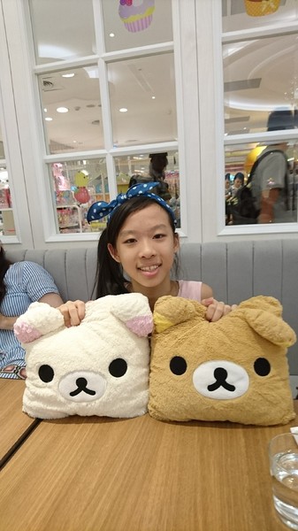 Rilakkuma Café 拉拉熊咖啡廳(台中店)：台中新光三越~Rilakkuma Cafe 拉拉熊咖啡廳~古錐的拉拉熊餐點捨不得吃下肚啦~超萌主題餐廳~