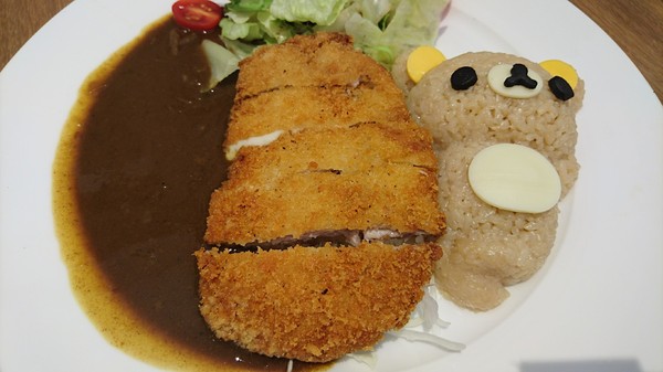 Rilakkuma Café 拉拉熊咖啡廳(台中店)：台中新光三越~Rilakkuma Cafe 拉拉熊咖啡廳~古錐的拉拉熊餐點捨不得吃下肚啦~超萌主題餐廳~