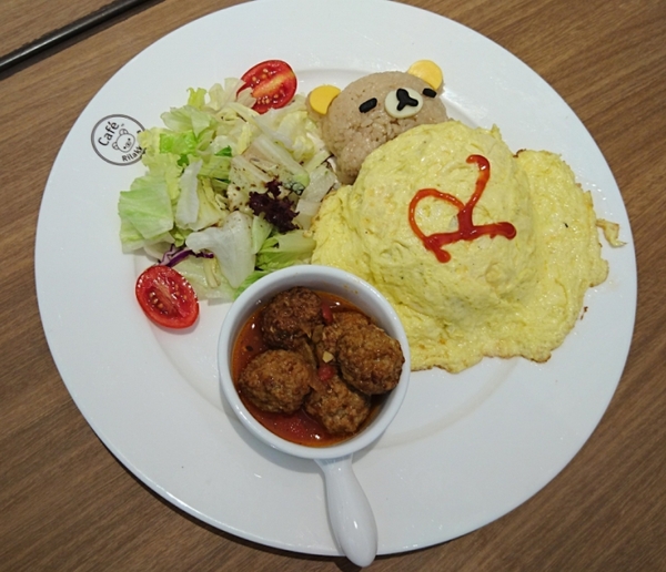 Rilakkuma Café 拉拉熊咖啡廳(台中店)：台中新光三越~Rilakkuma Cafe 拉拉熊咖啡廳~古錐的拉拉熊餐點捨不得吃下肚啦~超萌主題餐廳~