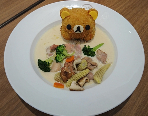 Rilakkuma Café 拉拉熊咖啡廳(台中店)：台中新光三越~Rilakkuma Cafe 拉拉熊咖啡廳~古錐的拉拉熊餐點捨不得吃下肚啦~超萌主題餐廳~
