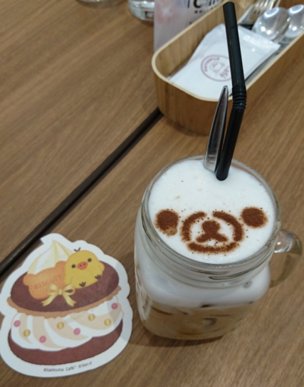 Rilakkuma Café 拉拉熊咖啡廳(台中店)：台中新光三越~Rilakkuma Cafe 拉拉熊咖啡廳~古錐的拉拉熊餐點捨不得吃下肚啦~超萌主題餐廳~