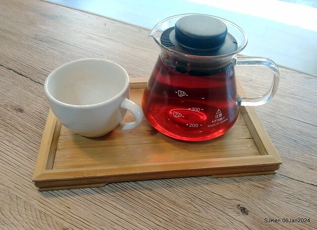 (新竹東區關帝君廟附近美食)「鹿可咖啡」(Look cafe shop), Hsinchu, Jan 6, 2024, SJKen