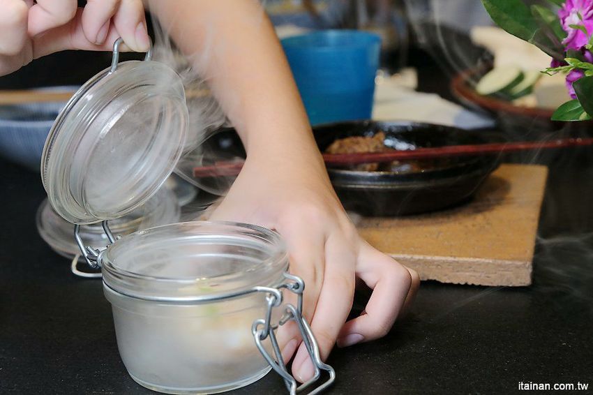 嘉義觀止飯店.燒肉觀止~優質住宿與最強燒肉的絕佳組合!期間限定『觀止‧品藏牛』一泊三食好划算 - 台南好Food遊