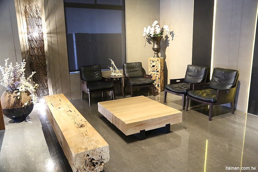 嘉義觀止飯店.燒肉觀止~優質住宿與最強燒肉的絕佳組合!期間限定『觀止‧品藏牛』一泊三食好划算 - 台南好Food遊