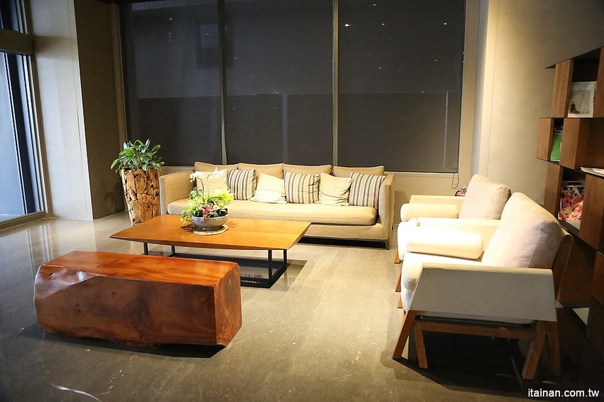 嘉義觀止飯店.燒肉觀止~優質住宿與最強燒肉的絕佳組合!期間限定『觀止‧品藏牛』一泊三食好划算 - 台南好Food遊