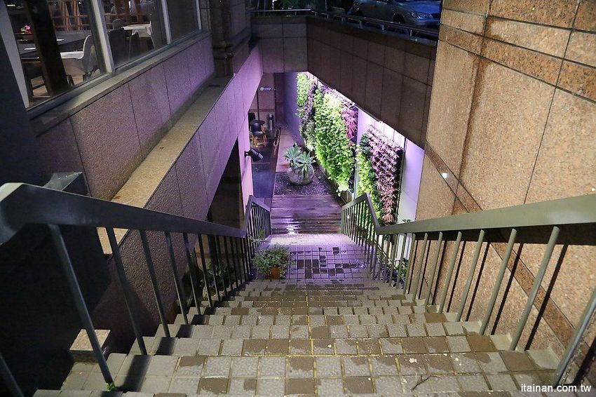 嘉義觀止飯店.燒肉觀止~優質住宿與最強燒肉的絕佳組合!期間限定『觀止‧品藏牛』一泊三食好划算 - 台南好Food遊