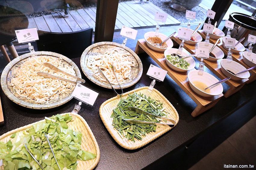 嘉義觀止飯店.燒肉觀止~優質住宿與最強燒肉的絕佳組合!期間限定『觀止‧品藏牛』一泊三食好划算 - 台南好Food遊