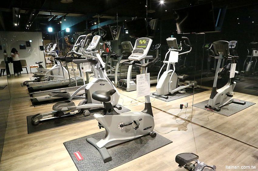 嘉義觀止飯店.燒肉觀止~優質住宿與最強燒肉的絕佳組合!期間限定『觀止‧品藏牛』一泊三食好划算 - 台南好Food遊