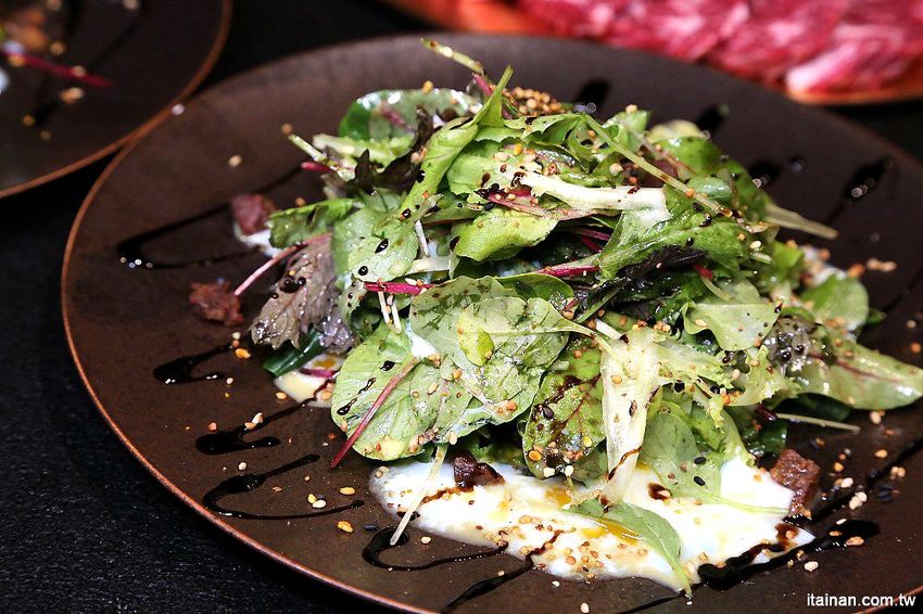 嘉義觀止飯店.燒肉觀止~優質住宿與最強燒肉的絕佳組合!期間限定『觀止‧品藏牛』一泊三食好划算 - 台南好Food遊