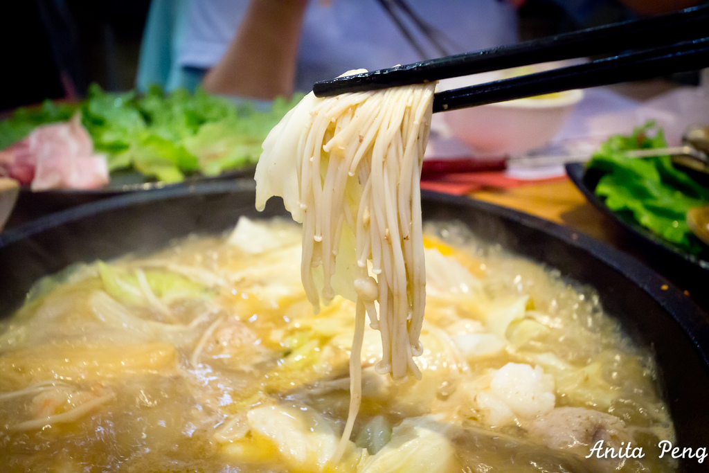 IMG_2303.jpg IMG_2303.jpg