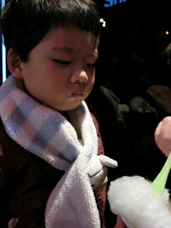 GLAMAIR：【好吃霜淇淋推薦】來自韓國的GLAM AIR時尚霜淇淋～位於台北信義新光三越A11館B1～逛街逛累的你可以來這裡享用這個很潮的美味冰品喔！