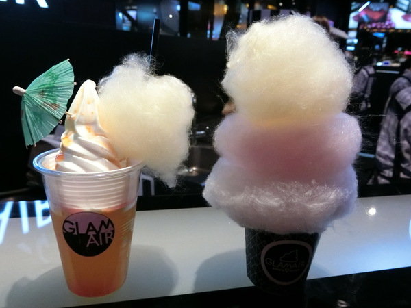 GLAMAIR：【好吃霜淇淋推薦】來自韓國的GLAM AIR時尚霜淇淋～位於台北信義新光三越A11館B1～逛街逛累的你可以來這裡享用這個很潮的美味冰品喔！