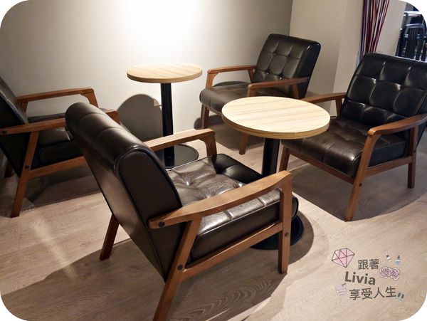 美食。餐廳│ 台北中山區 南京復興捷運站 COFFEE Z  湛盧旗下新品牌 手沖咖啡/點心 ❤跟著Livia享受人生❤