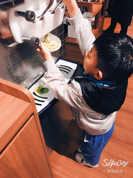 食記「涮乃葉☆日式涮涮鍋吃到飽」欣欣百貨2F