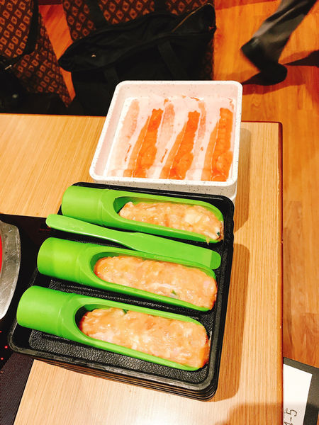 食記「涮乃葉☆日式涮涮鍋吃到飽」欣欣百貨2F