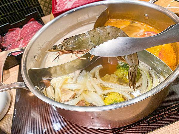 (台北中山站)涮乃葉syabu-yo 日式涮涮鍋吃到飽 中山站美食火鍋涮涮鍋吃到飽推薦 食材新鮮高cp值 和牛/咖哩飯/甜點/冰淇淋/飲料任你吃