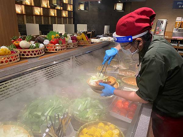 (台北中山站)涮乃葉syabu-yo 日式涮涮鍋吃到飽 中山站美食火鍋涮涮鍋吃到飽推薦 食材新鮮高cp值 和牛/咖哩飯/甜點/冰淇淋/飲料任你吃