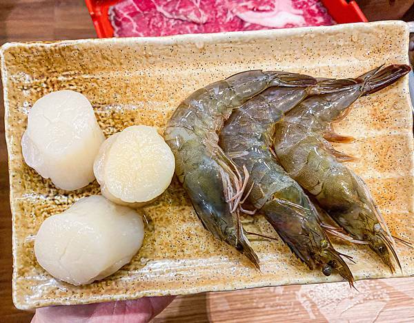 (台北中山站)涮乃葉syabu-yo 日式涮涮鍋吃到飽 中山站美食火鍋涮涮鍋吃到飽推薦 食材新鮮高cp值 和牛/咖哩飯/甜點/冰淇淋/飲料任你吃