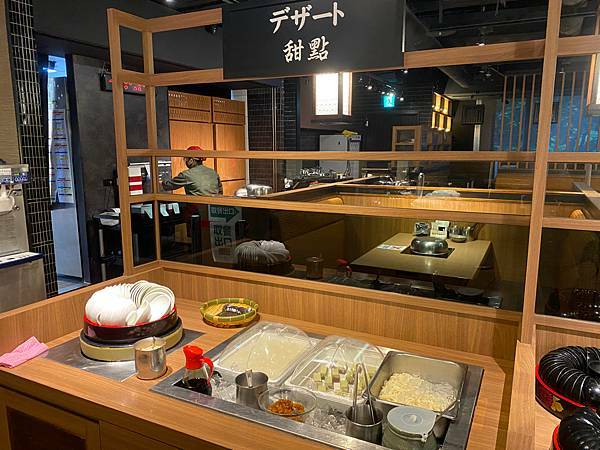 (台北中山站)涮乃葉syabu-yo 日式涮涮鍋吃到飽 中山站美食火鍋涮涮鍋吃到飽推薦 食材新鮮高cp值 和牛/咖哩飯/甜點/冰淇淋/飲料任你吃