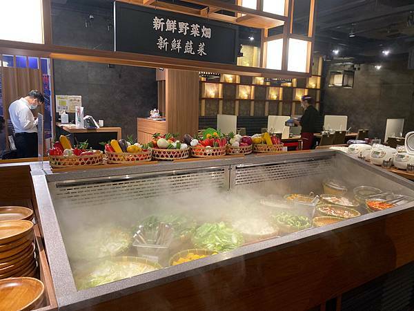 (台北中山站)涮乃葉syabu-yo 日式涮涮鍋吃到飽 中山站美食火鍋涮涮鍋吃到飽推薦 食材新鮮高cp值 和牛/咖哩飯/甜點/冰淇淋/飲料任你吃